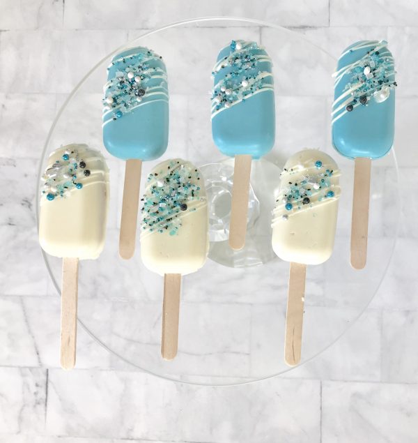 Blue and White Cakesicles