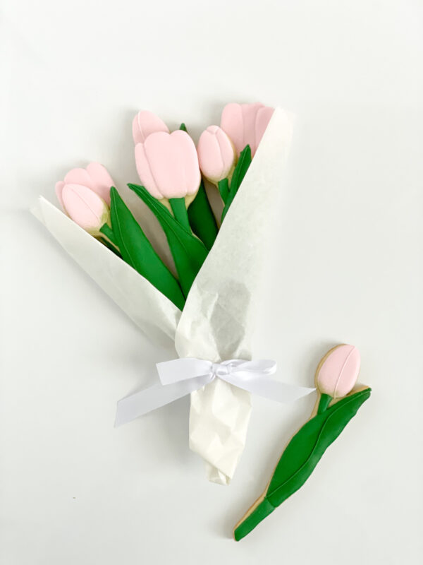 bouquet of pink tulips