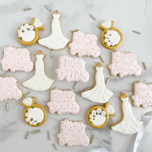 Floral Initial Cookie set