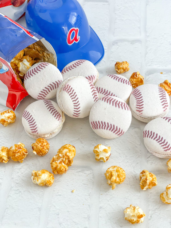 baseball macarons