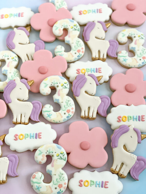 Unicorns, Flowers, 3, and Name Unicorns, Flowers, 3, and Name